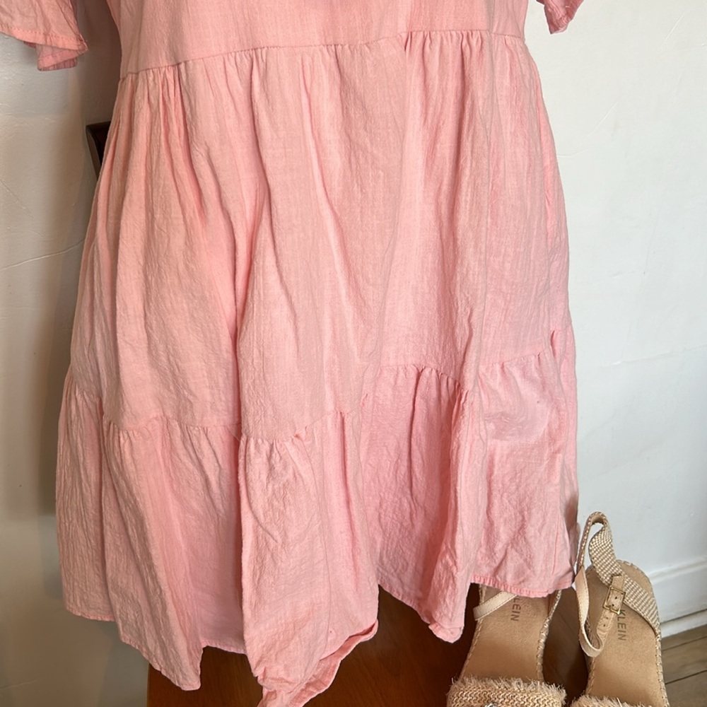Light Pink V-Neck Tiered Women's Dress - Picture 4 of 7